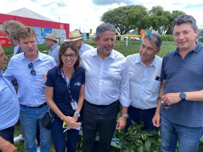 Fundação Meridional e Embrapa realizam lançamento de nova cultivar de soja no Show Rural 